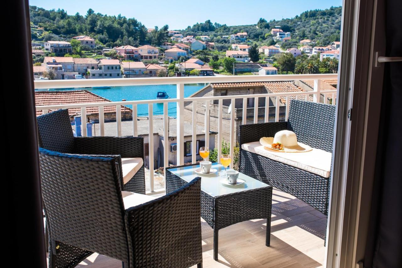 Apartments Sunshine Home Vela Luka Exterior foto