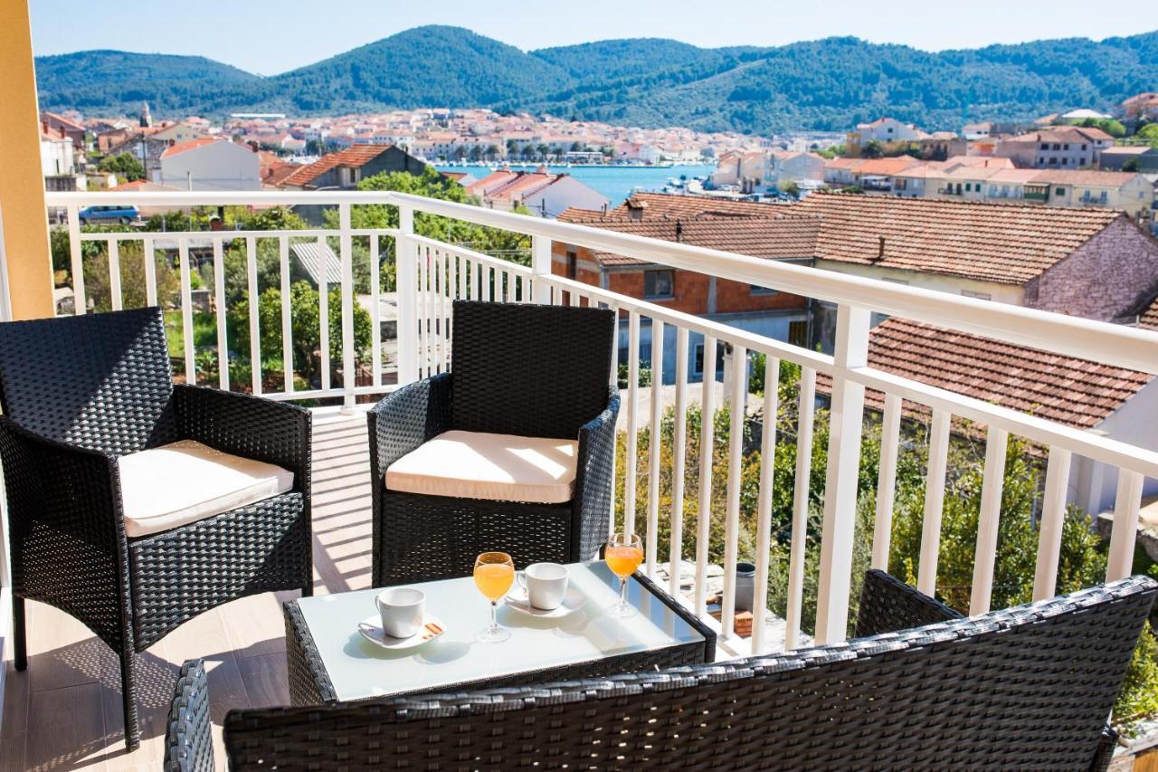 Apartments Sunshine Home Vela Luka Exterior foto