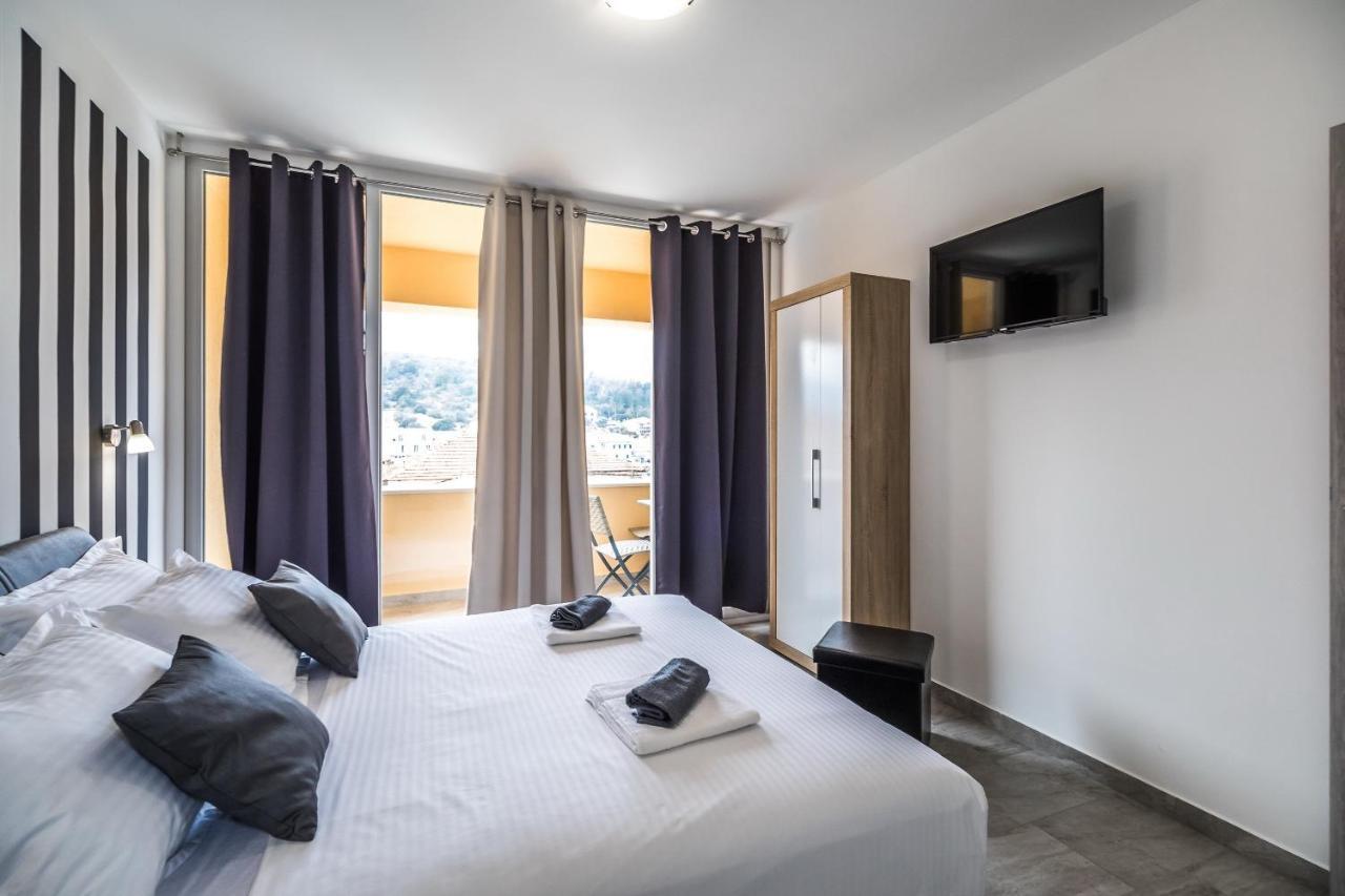 Apartments Sunshine Home Vela Luka Exterior foto